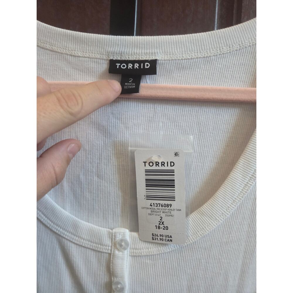 NWT Torrid Size 2 2X White Modal Ribbed Tank Top - Picture 3 of 5